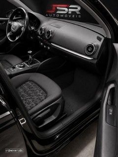 Audi A3 Sportback 1.6 TDI Attraction - 8
