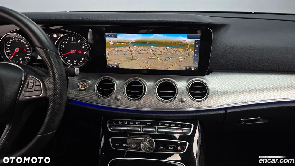 Mercedes-Benz Klasa E 200 9G-TRONIC Avantgarde - 13