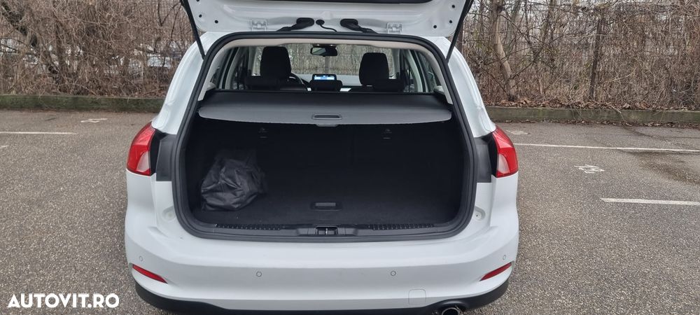 Ford Focus 1.5 EcoBlue Connected - 8
