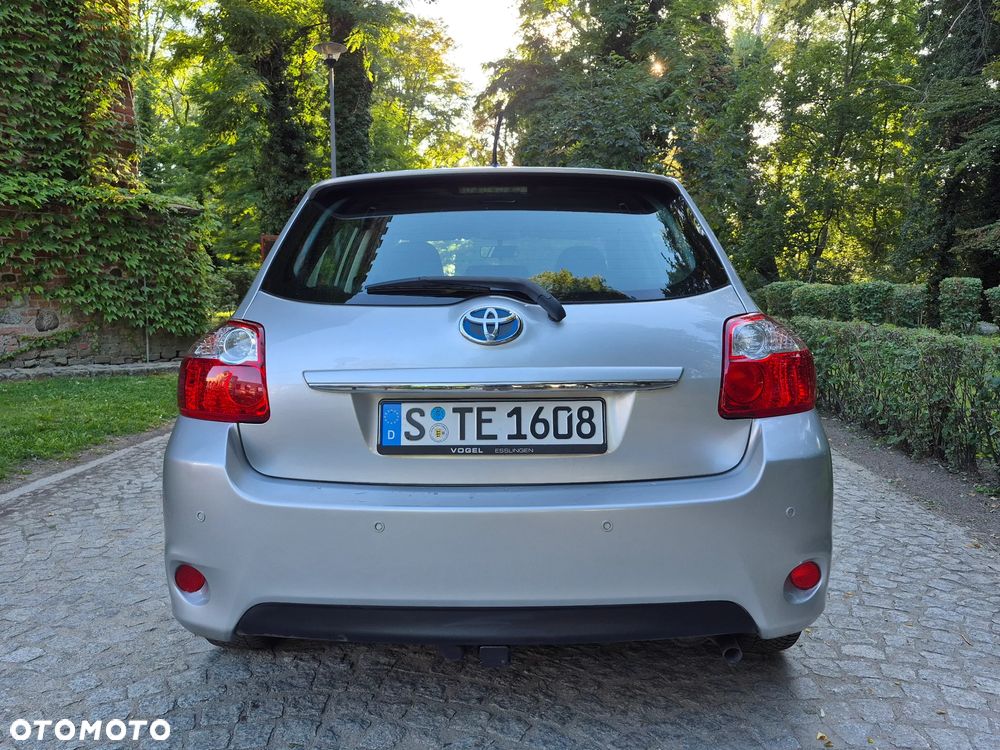 Toyota Auris 1.8 HSD Luna - 6
