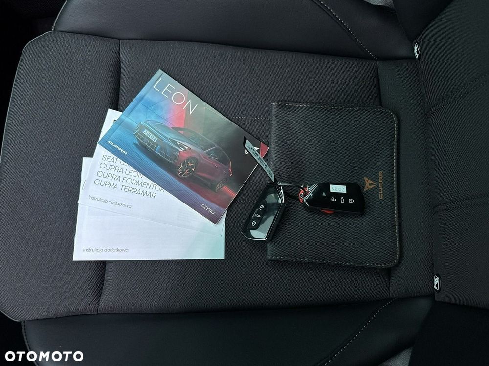 Cupra Leon 1.5 eTSI DSG - 39