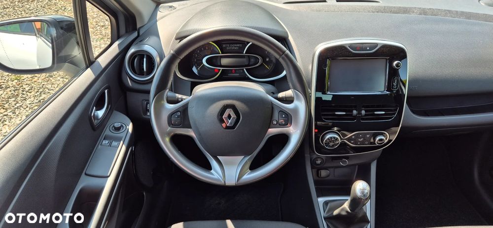 Renault Clio TCe 90 Limited - 16