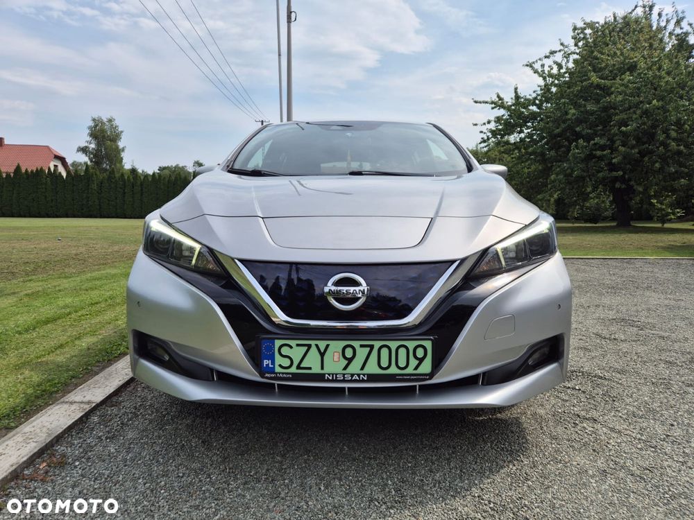 Nissan Leaf - 2