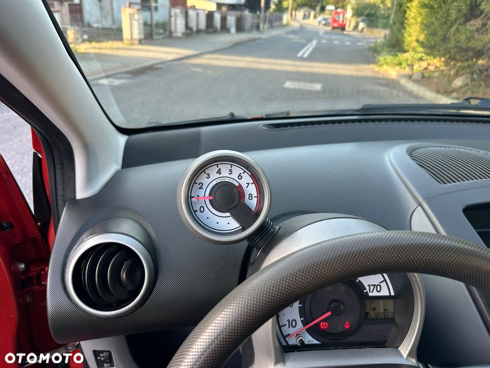 Peugeot 107 - 19