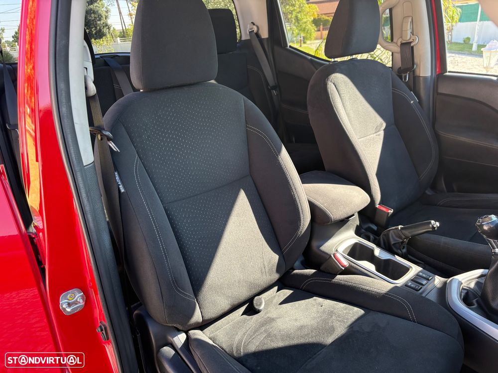 Nissan Navara 2.3 dCi CD 4WD N-Connecta Nav - 29