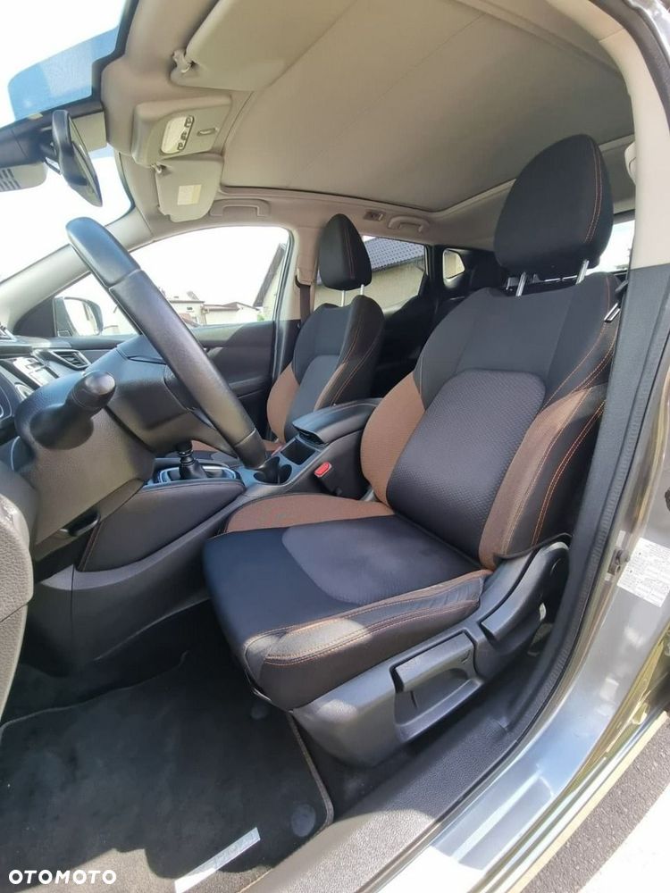 Nissan Qashqai 1.3 DIG-T Tekna - 8
