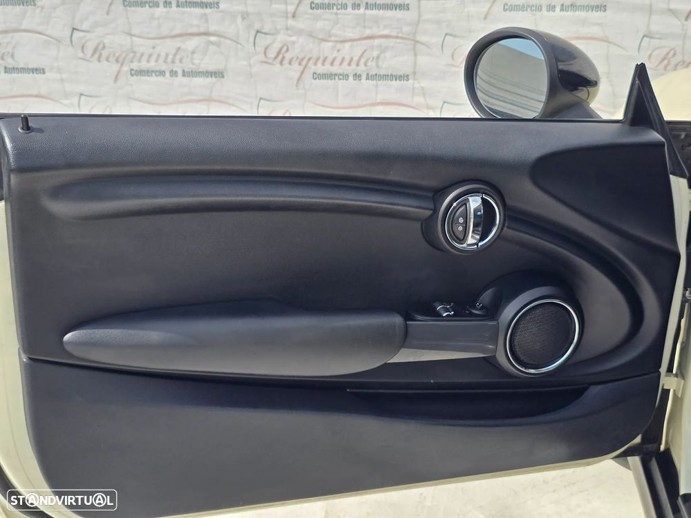MINI 3 Portas One D - 29