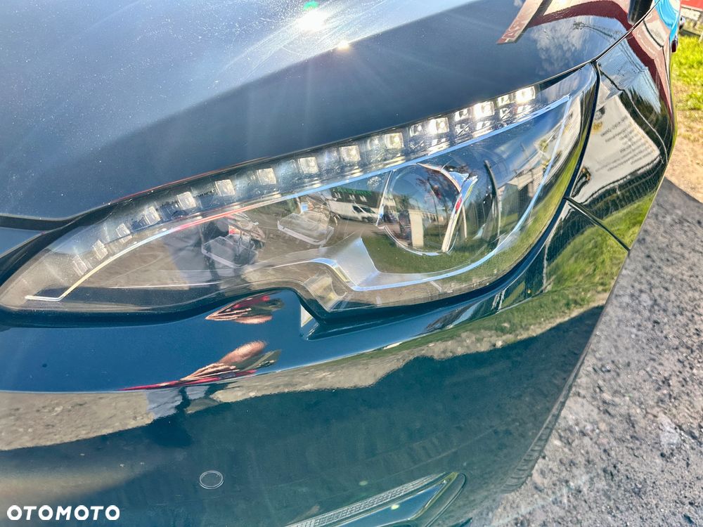 Peugeot 308 1.6 e-THP GTi by Sport S&S - 15