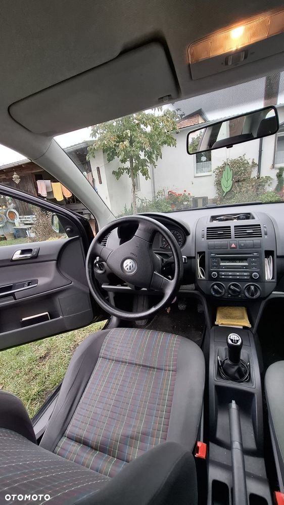 Volkswagen Polo - 7