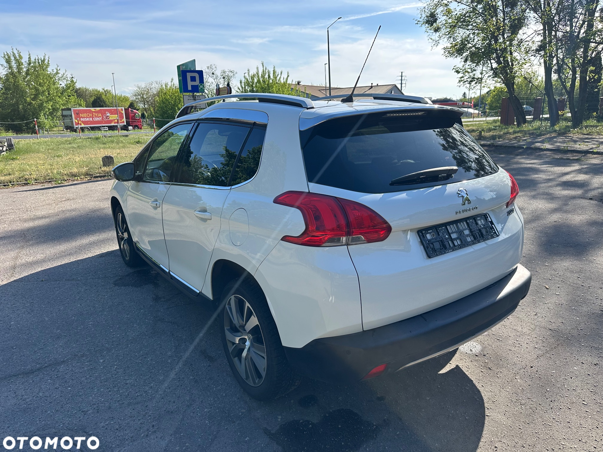 Peugeot 2008 1.6 VTi Allure - 21