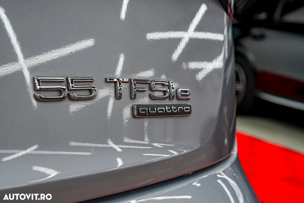 Audi Q5 55 TFSIe quattro S tronic S line - 40
