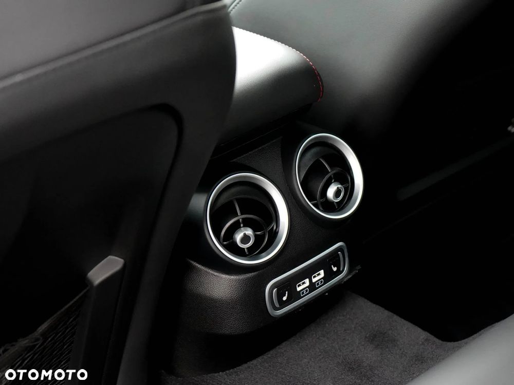 Alfa Romeo Giulia 2.0 Turbo Veloce Q4 - 27