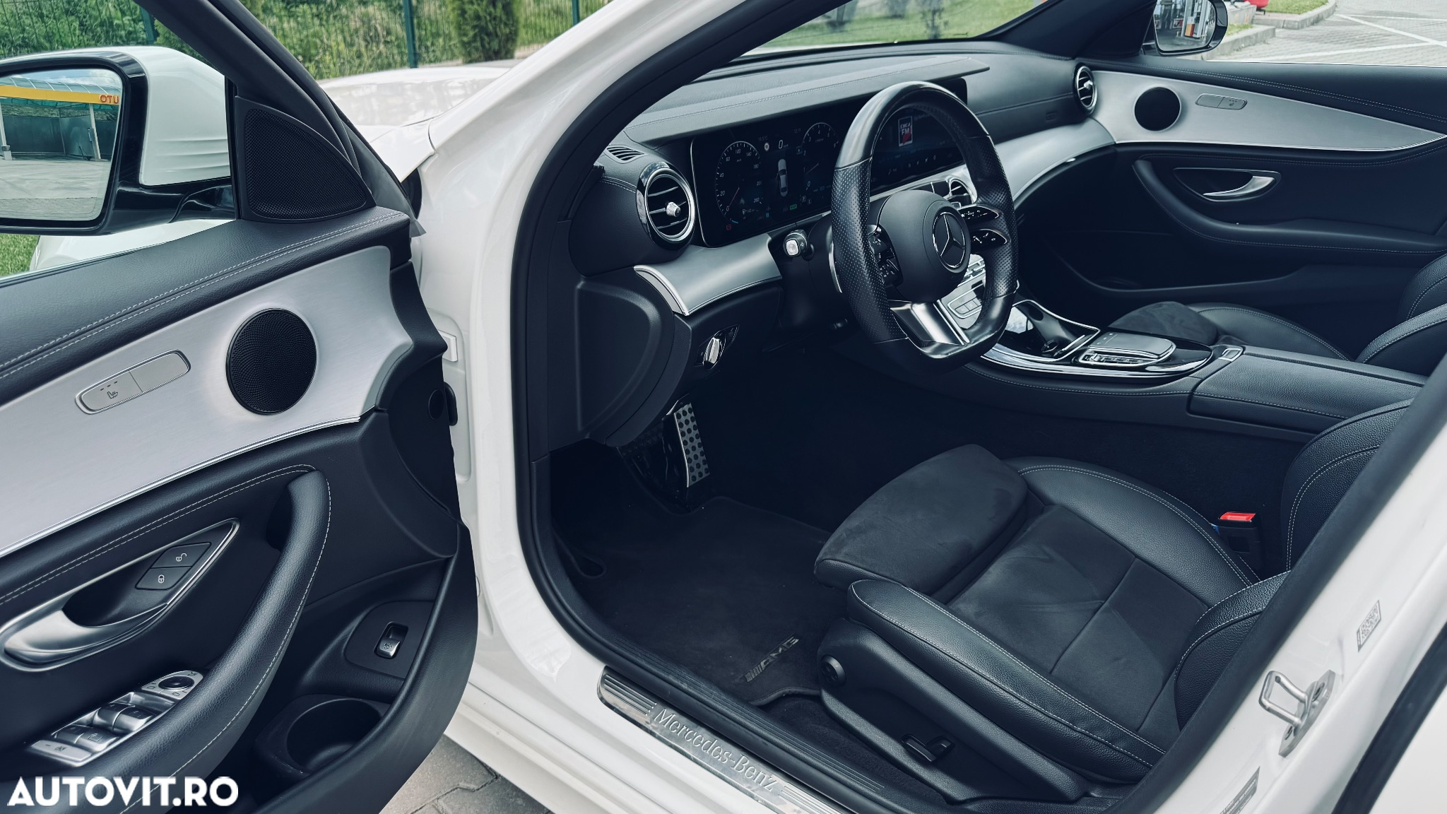 Mercedes-Benz E - 17