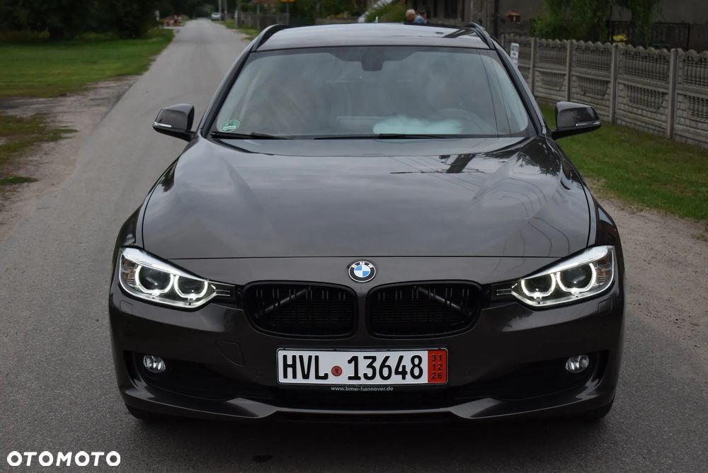 BMW Seria 3 - 19