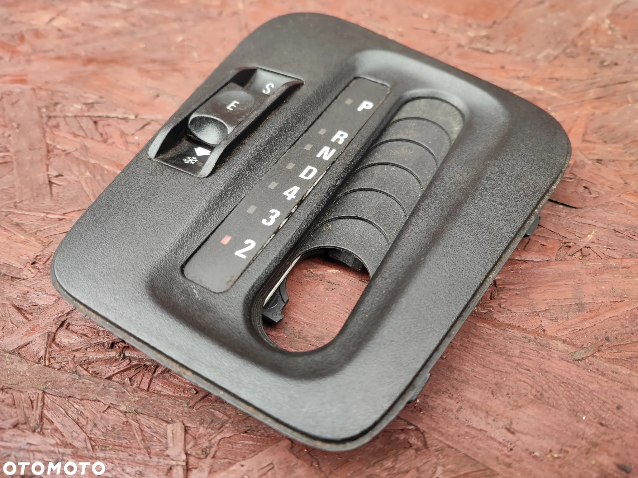 BMW E36 ORYGINALNA RAMKA LEWARKA ZMIANY BIEGÓW AUTOMAT W BDB STANIE + PRZEŁĄCZNIK TRYBÓW SKRZYNI O NR. 8 167 425 OEM - 7