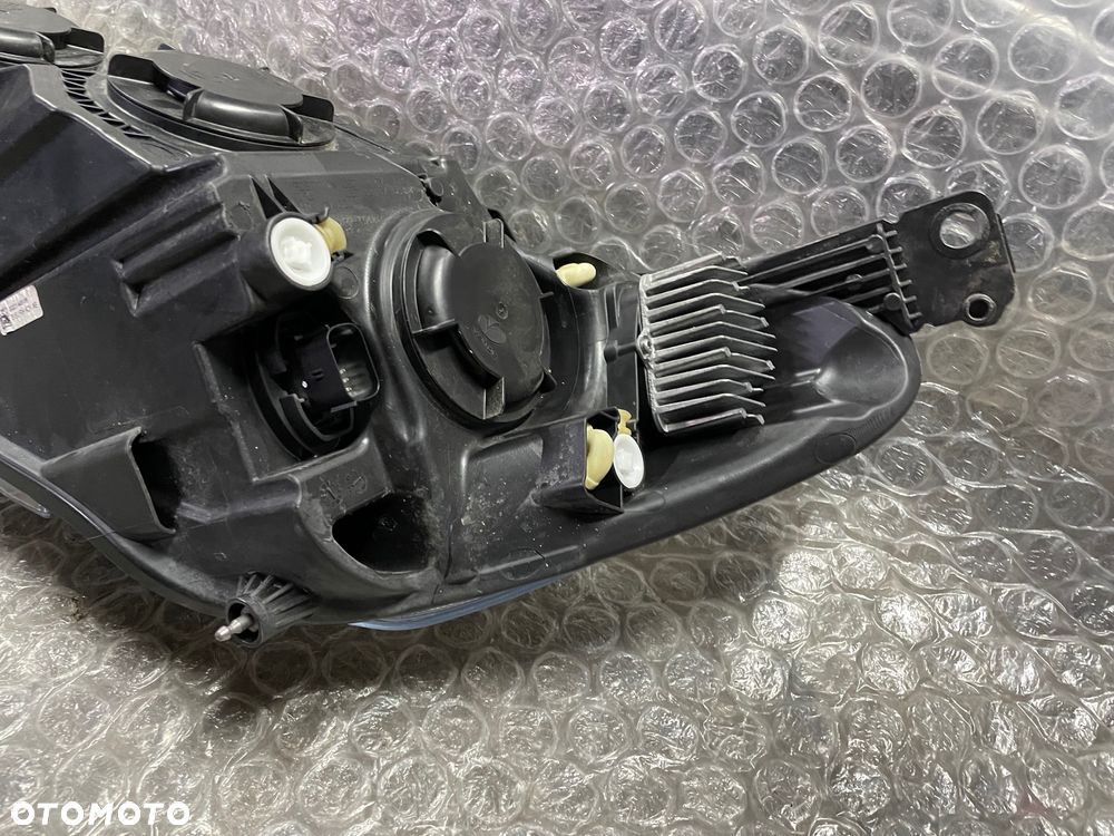 LAMPA PRAWA ZWYKŁA H7 LED FORD FOCUS MK4 JX7B-13W029AE - 11