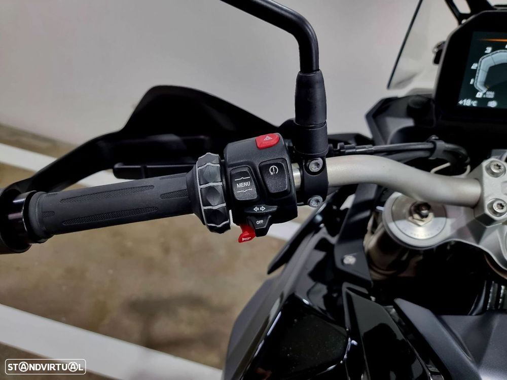 BMW F 900 GS 900 GS Triple Black - 11