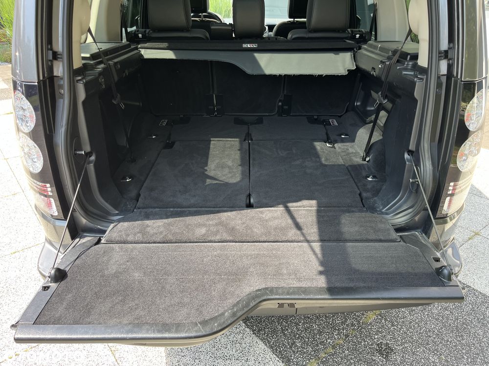 Land Rover Discovery 3.0 SD V6 HSE - 22