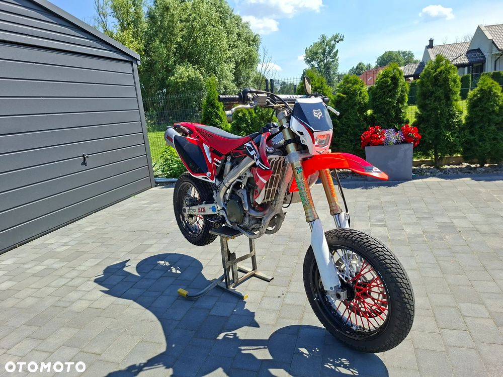 Honda CRF - 1