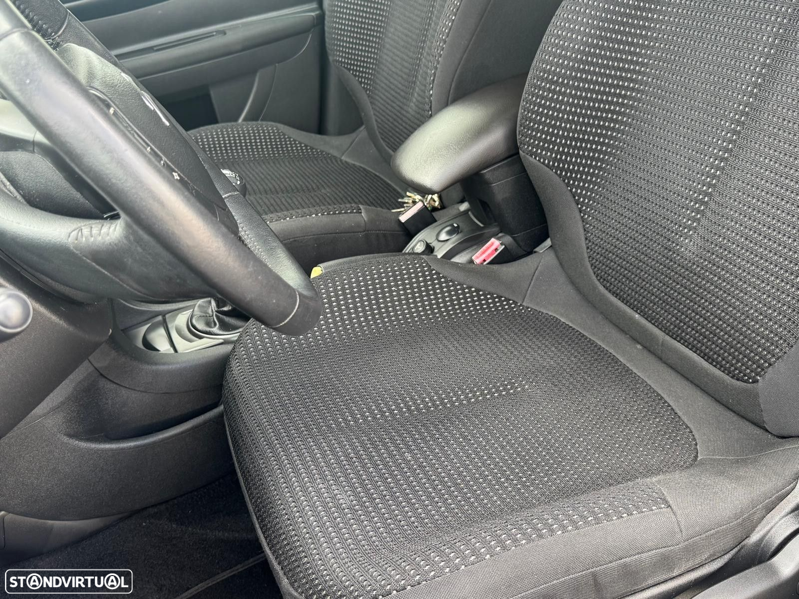 Citroën C4 1.6 HDi Business - 11