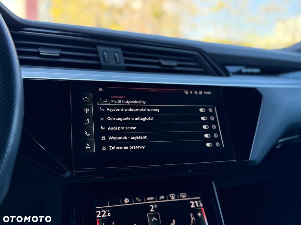Audi e-tron Sportback 55 Quattro S Line - 35