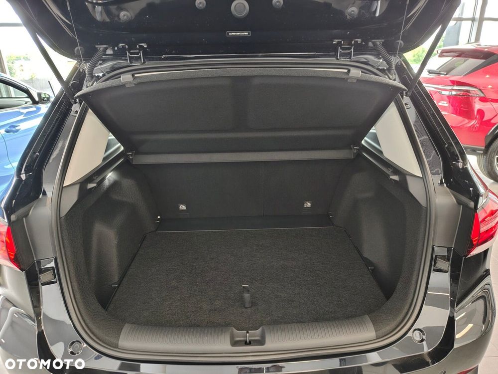 MG ZS Hybrid+ - 6