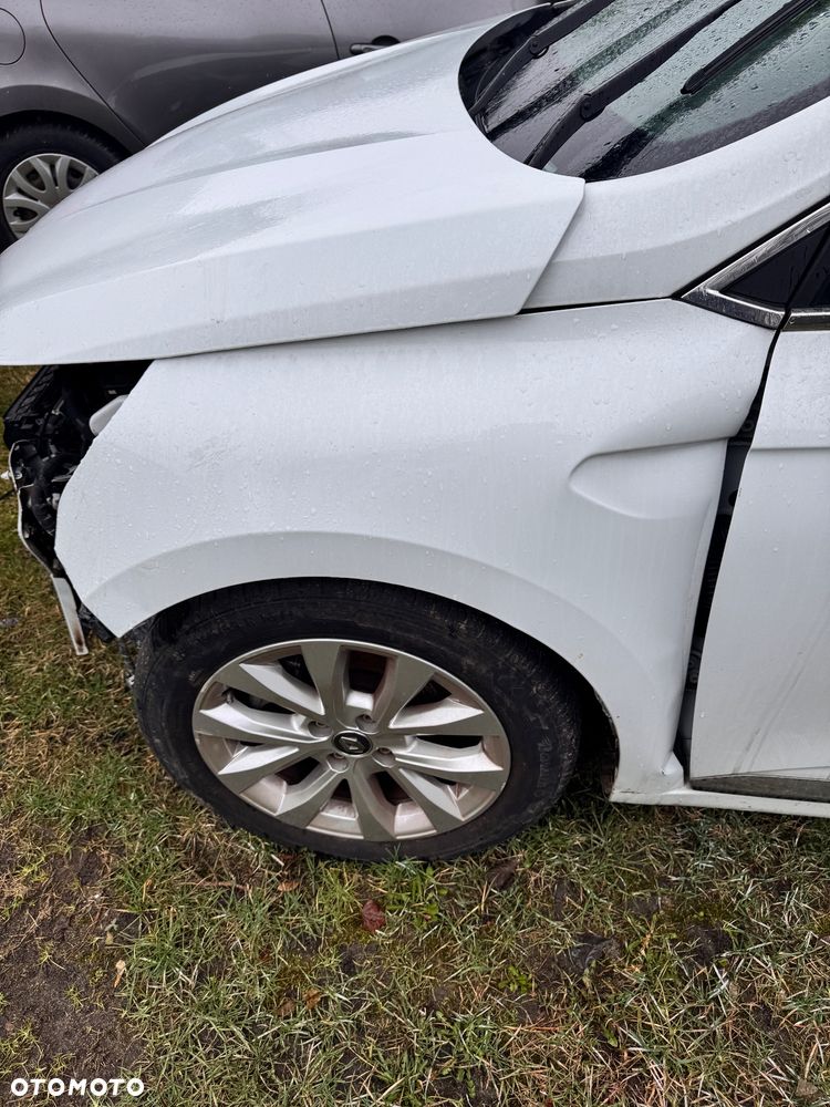 Renault Clio 1.6 E-TECH Techno - 9