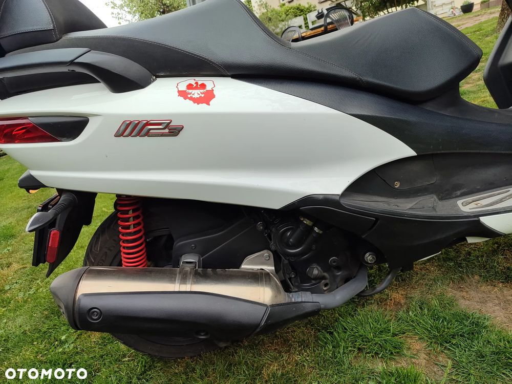 Piaggio MP-3 - 5