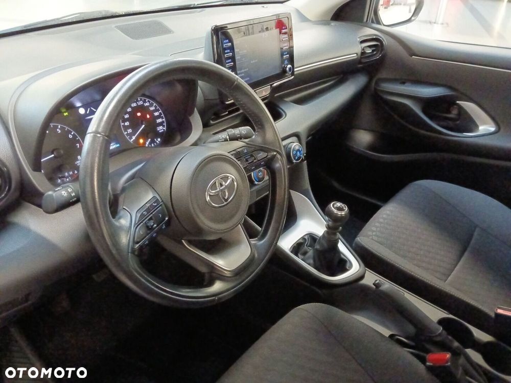 Toyota Yaris 1.5 Comfort - 15