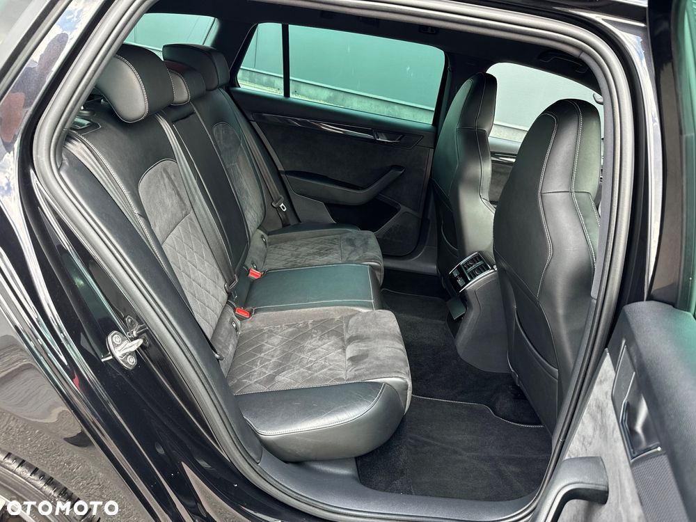 Skoda Superb 2.0 TDI Sportline DSG7 - 10