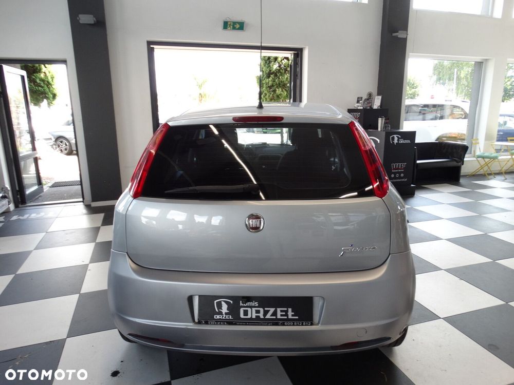 Fiat Grande Punto - 5