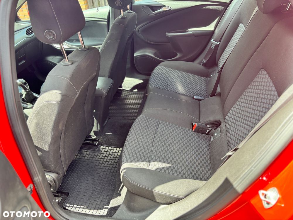 Opel Astra 1.6 CDTI Dynamic S&S - 13