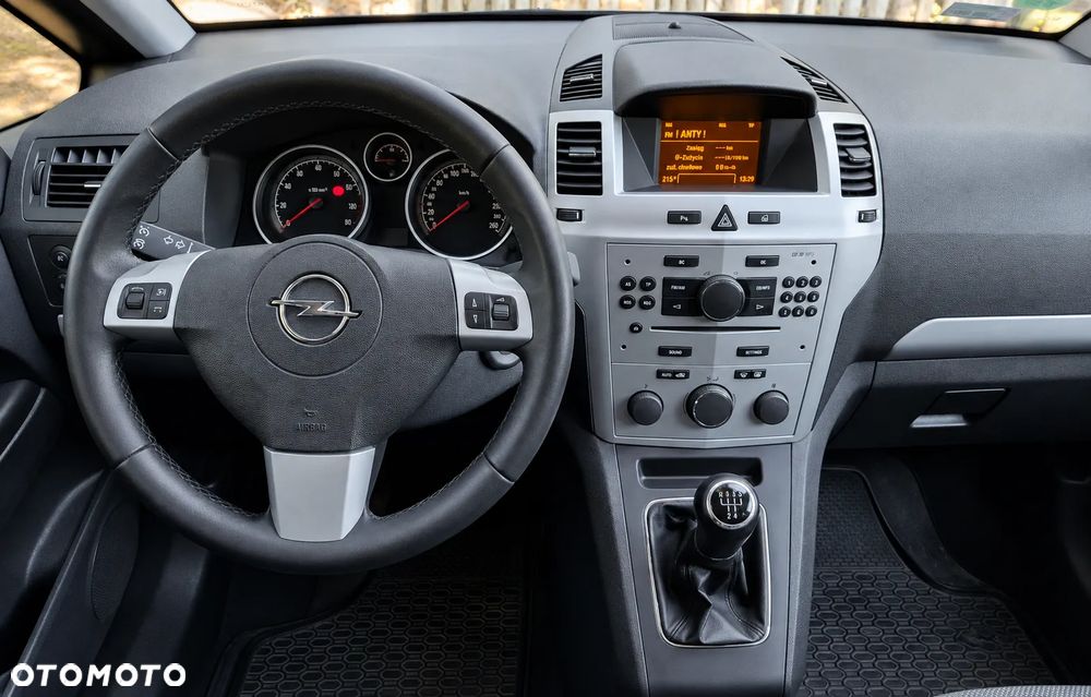 Opel Zafira 1.8 Family Plus - 6