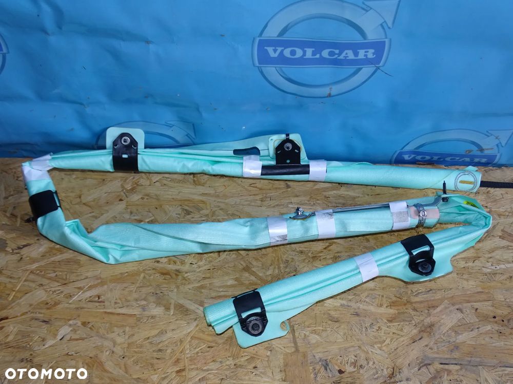KURTYNA PRAWA VOLVO V60 ORYGINAŁ 31455498 18- - 2