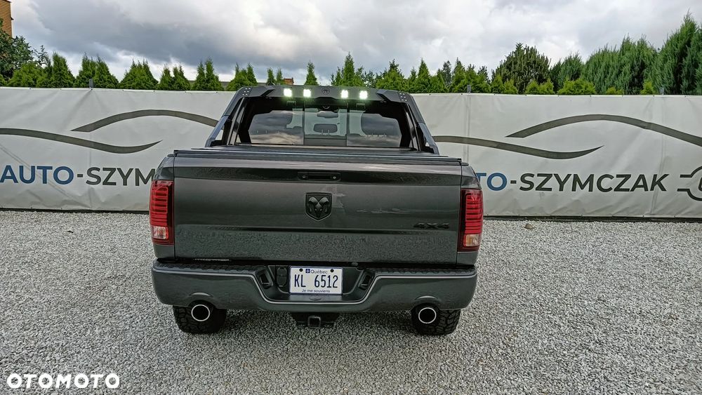 Dodge RAM 1500 5.7 4x4 - 12