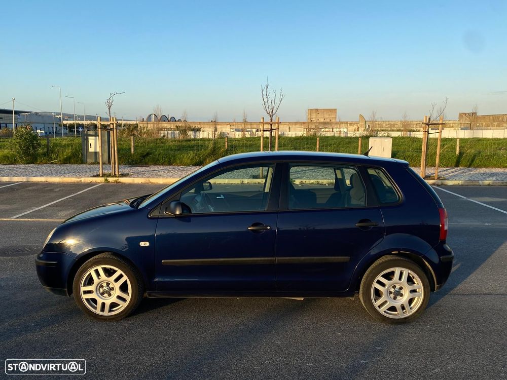 VW Polo - 2