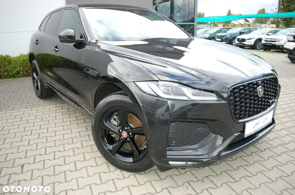 Jaguar F-Pace - 8