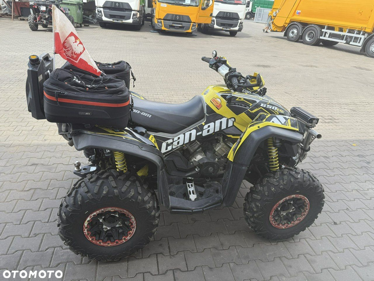 Can-Am Renegade - 10