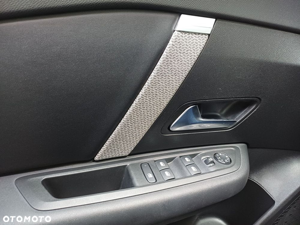 Citroën C4X 1.2 PureTech Max S&S EAT8 - 28