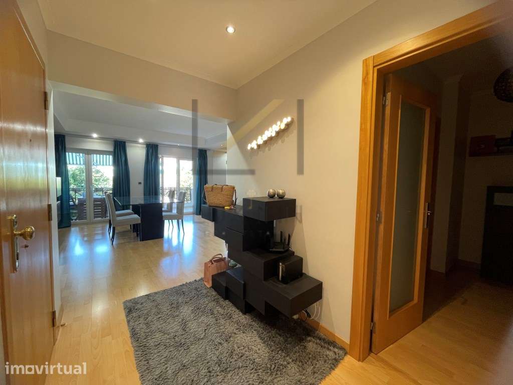 Encantador Apartamento T2 com Excelentes Varandas e Arrecadação em ... - Grande imagem: 4/44