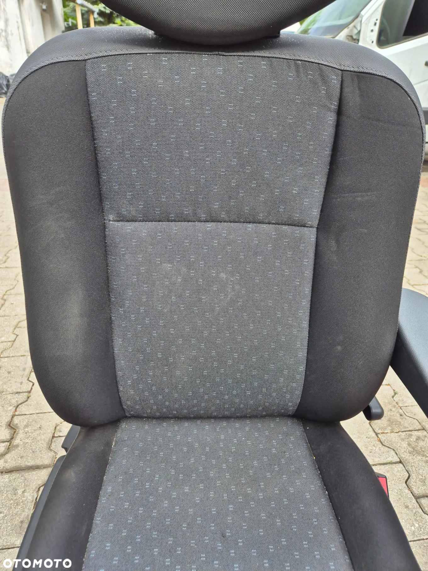 FOTEL PASAŻERA PRAWY EU MASTER III MOVANO B  NV400 2.3 10r.+ - 2