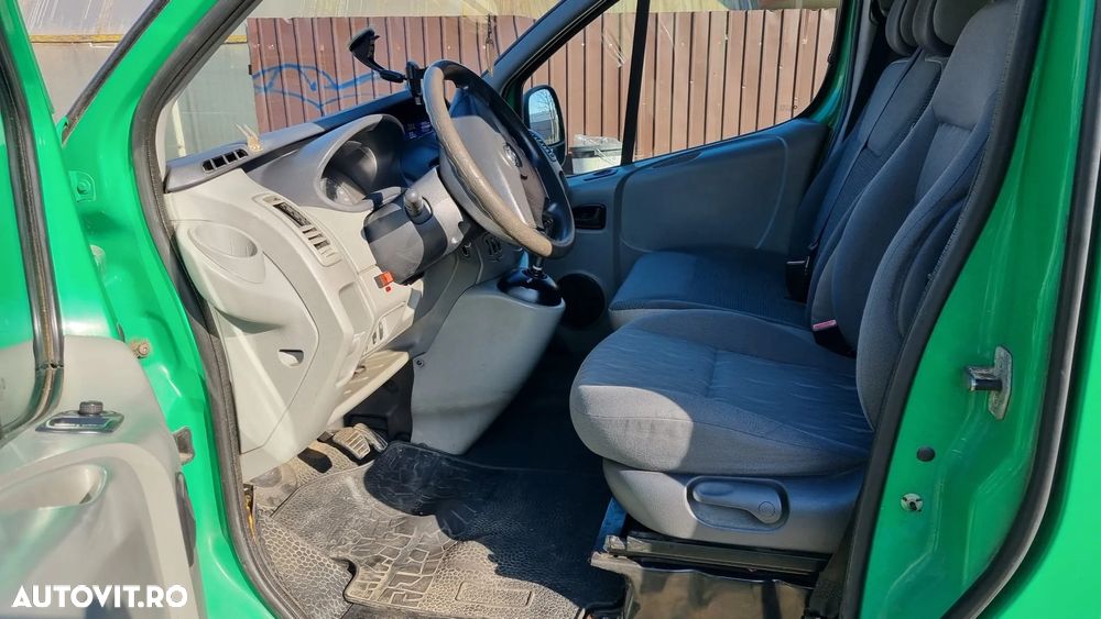 Opel Vivaro - 7