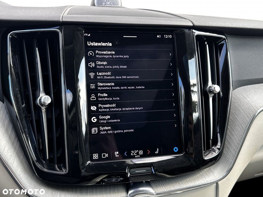 Volvo XC 60 - 32