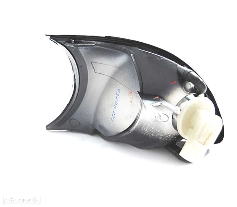 PISCAS FRONTAIS BMW E46 COUPE 01-03 FUMADOS - 2