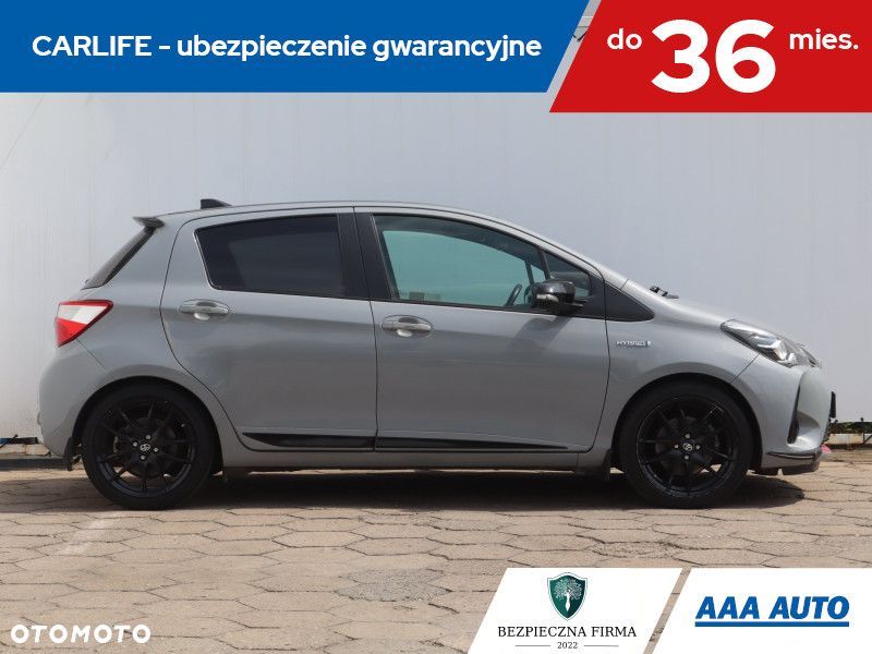 Toyota Yaris - 8