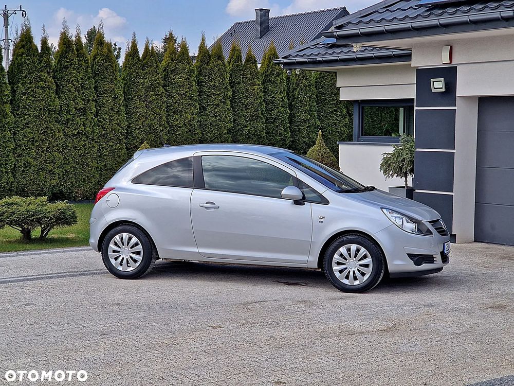 Opel Corsa - 20