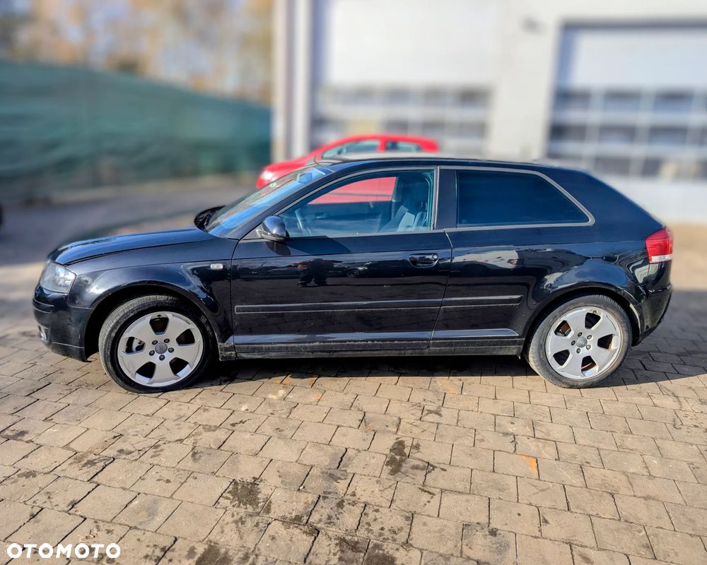 Audi A3 8P 2.0 FSI 2004 4Z4Z na części - 2