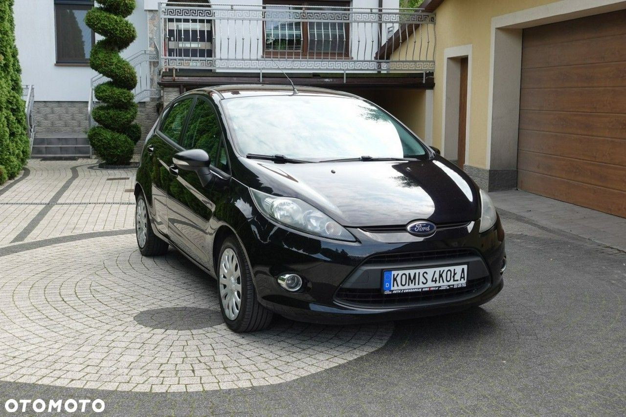 Ford Fiesta - 2