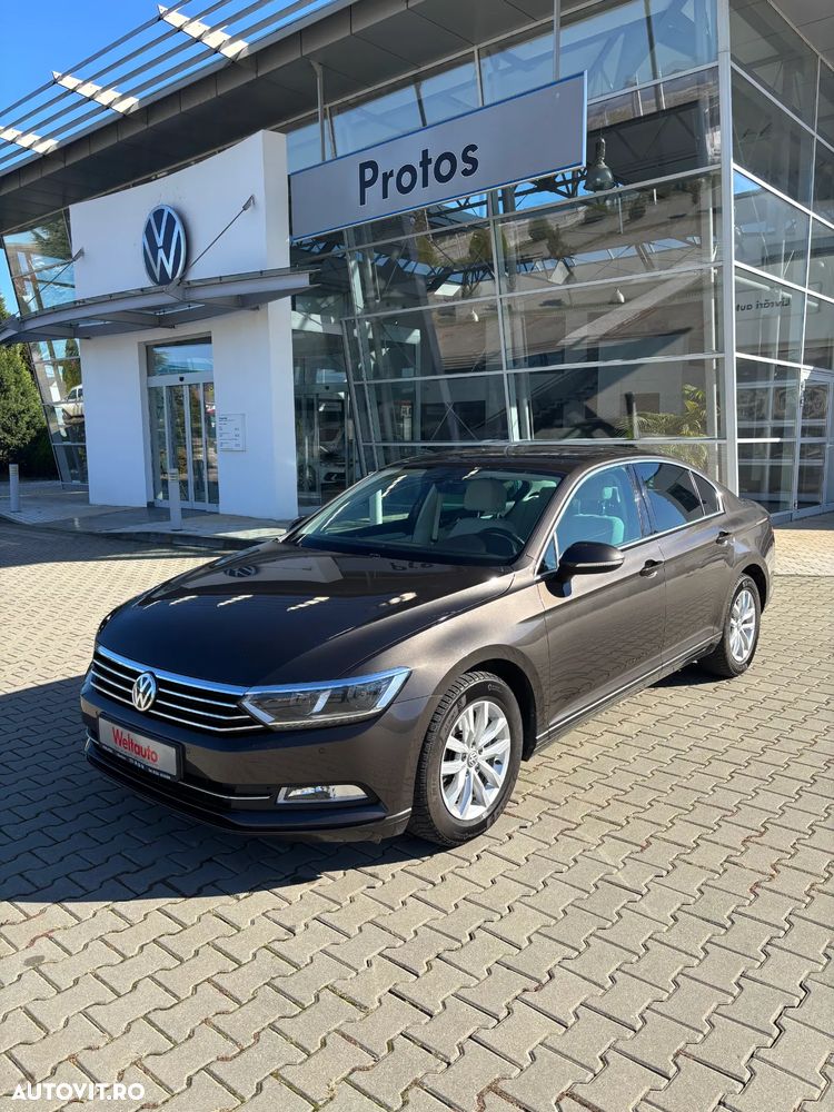 Volkswagen Passat - 2