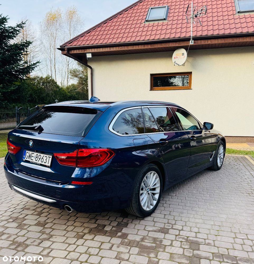 BMW Seria 5 520d xDrive Luxury Line - 6